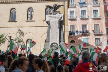 Inaugurata la nuova collocazione del monumento ai Caduti nella Giornata ...