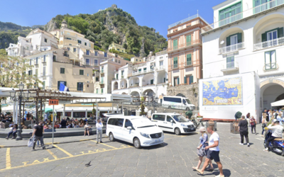 stazione taxi Amalfi